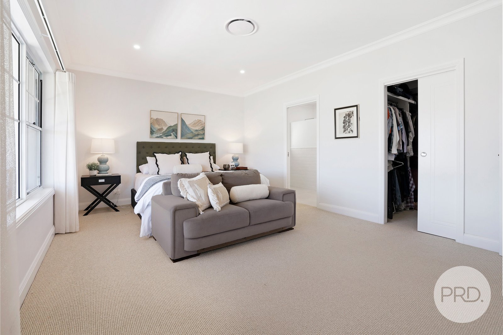 34 Rodeo Drive TAMWORTH 14