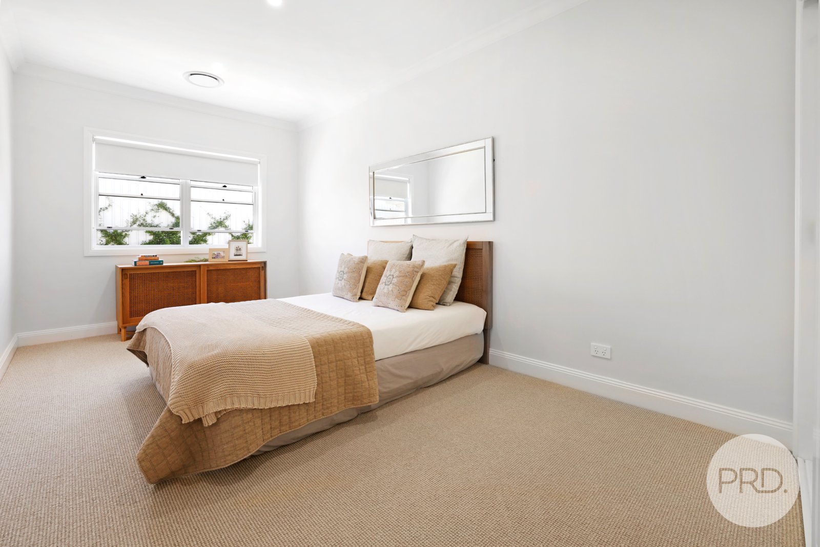 34 Rodeo Drive TAMWORTH 17