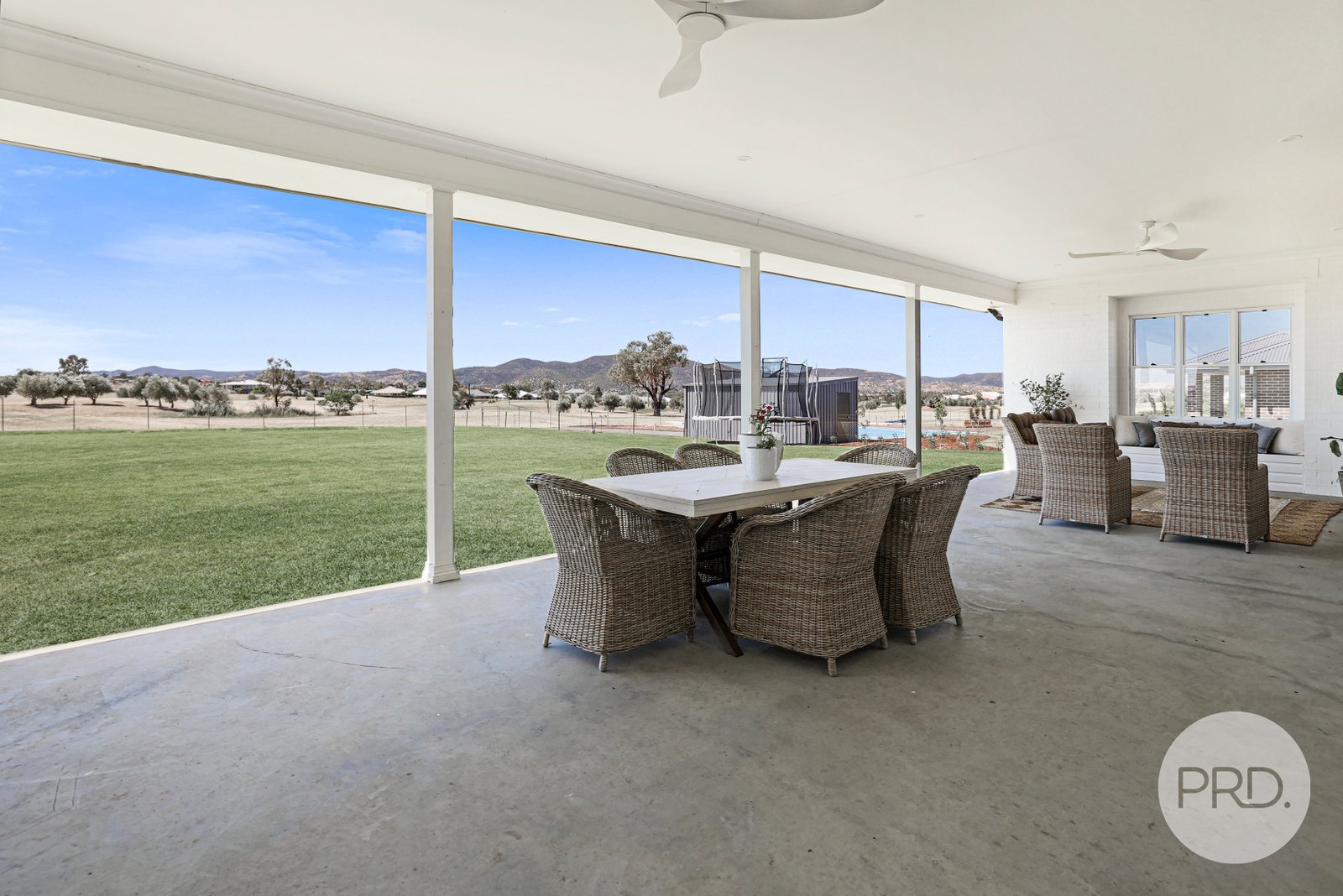 34 Rodeo Drive TAMWORTH 21