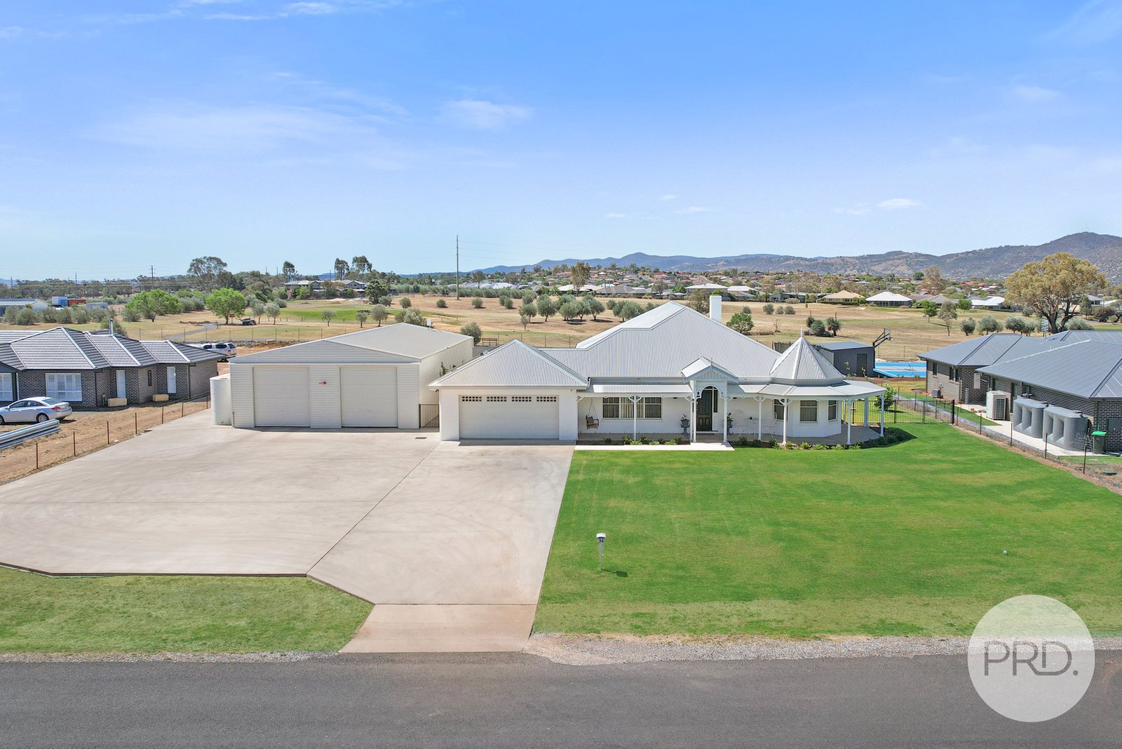 34 Rodeo Drive TAMWORTH 30