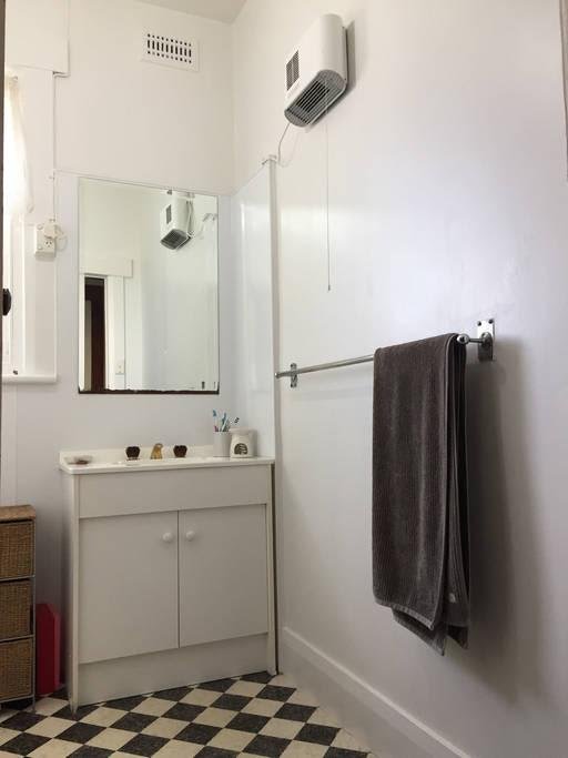 34 Roope Street NEW TOWN 4