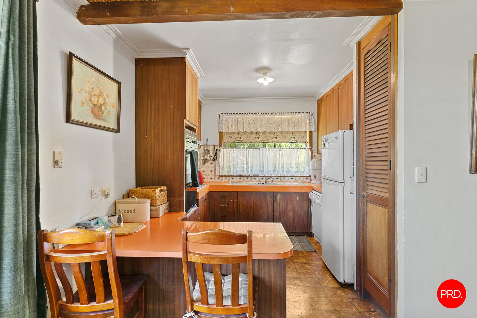 34 Rowe Street GOLDEN SQUARE 9