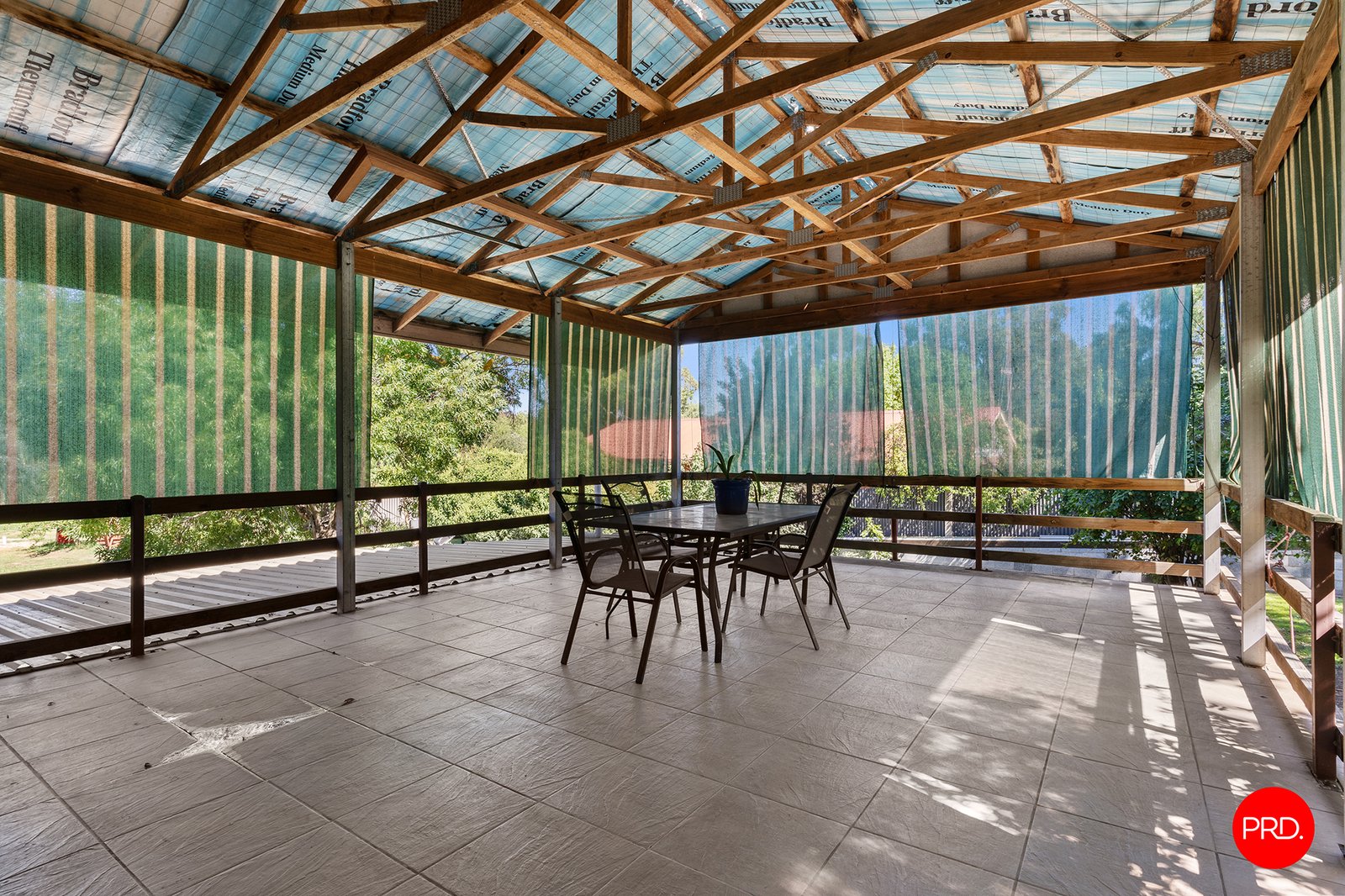 34 Rowe Street GOLDEN SQUARE 16