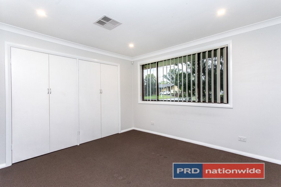 34 Rugby Street,  CAMBRIDGE PARK 7