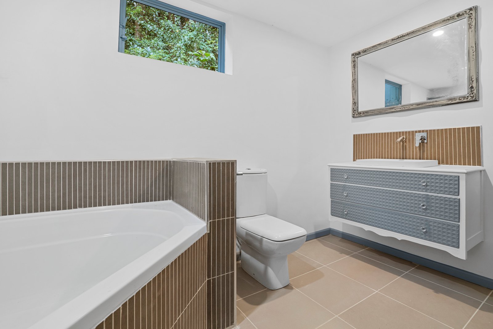 34 Scenic Drive TWEED HEADS WEST 6