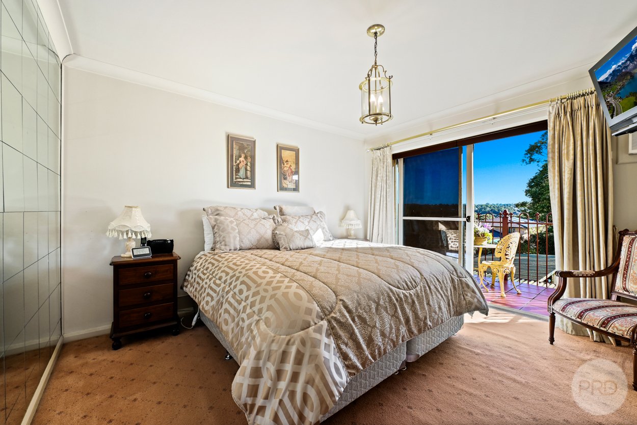 34 Seaforth Avenue OATLEY 9