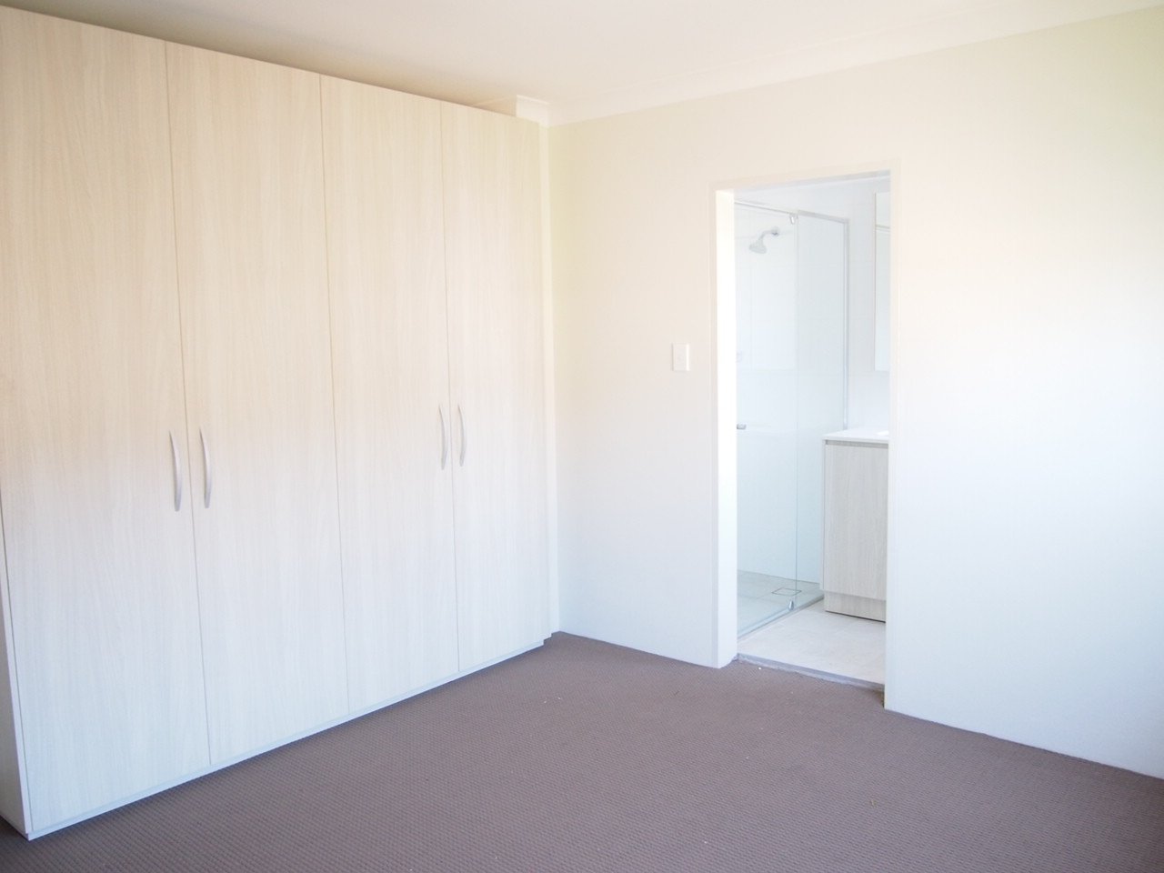3/4 Severn Street MAROUBRA 5