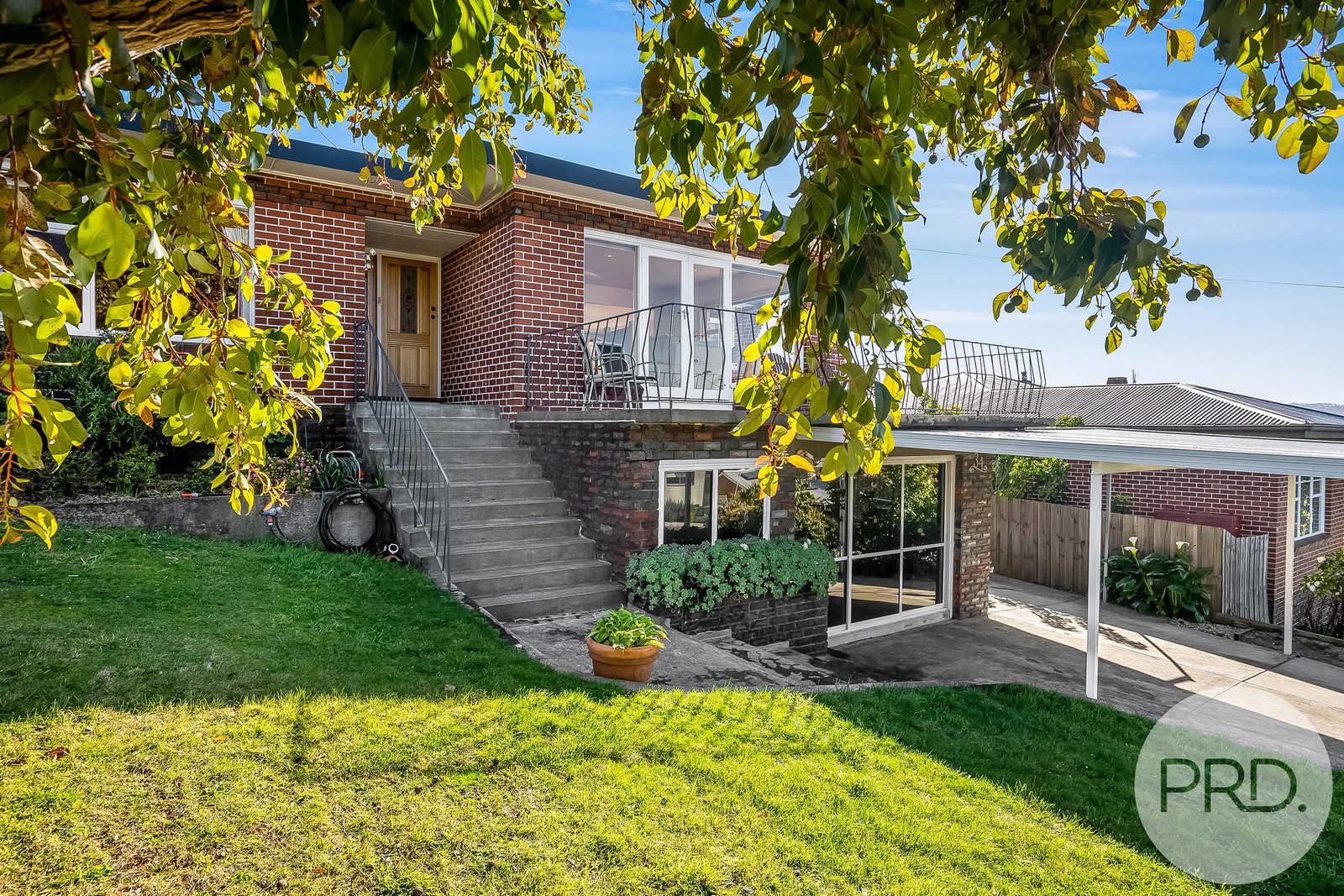 34 Sinclair Avenue MOONAH 1