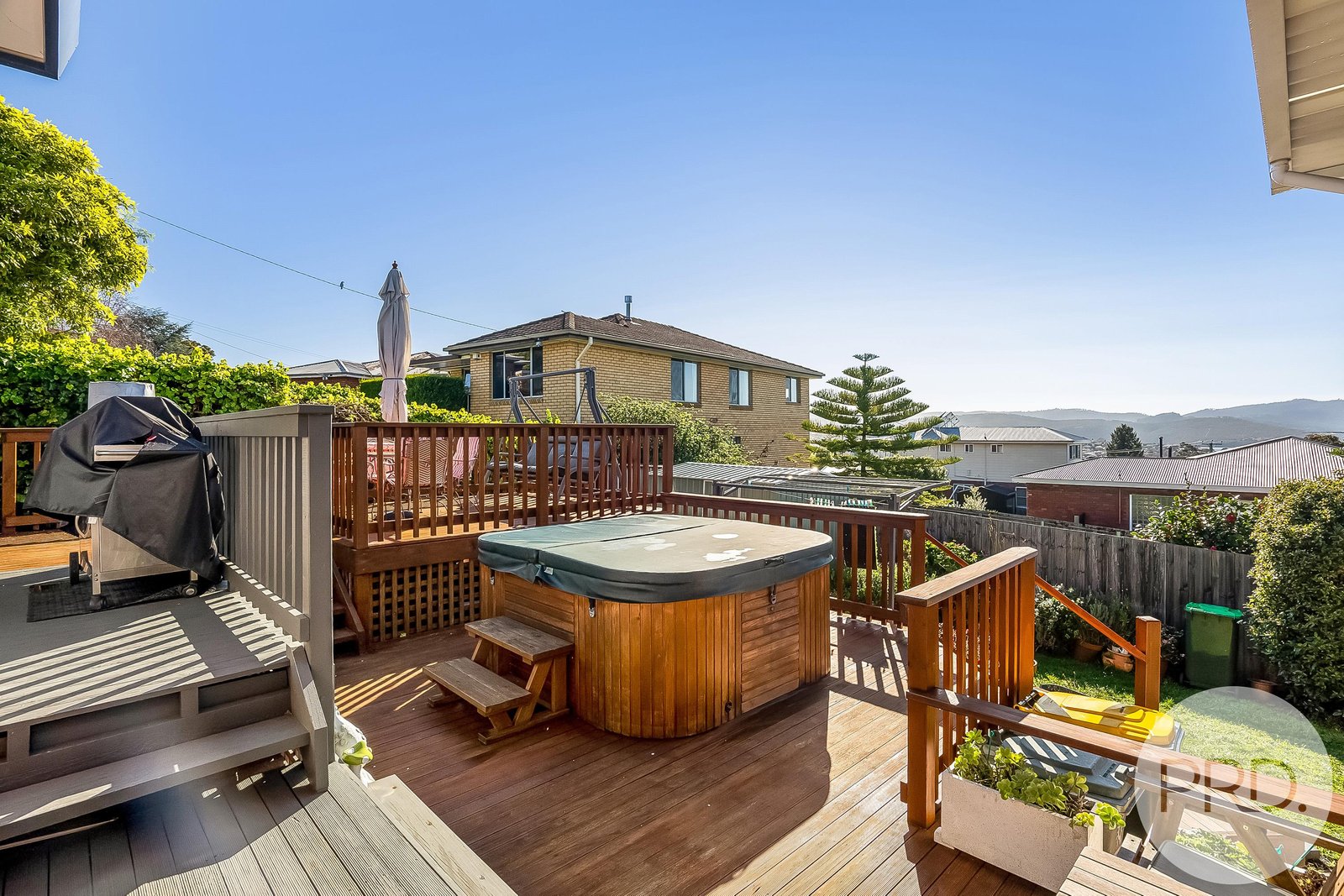 34 Sinclair Avenue MOONAH 19