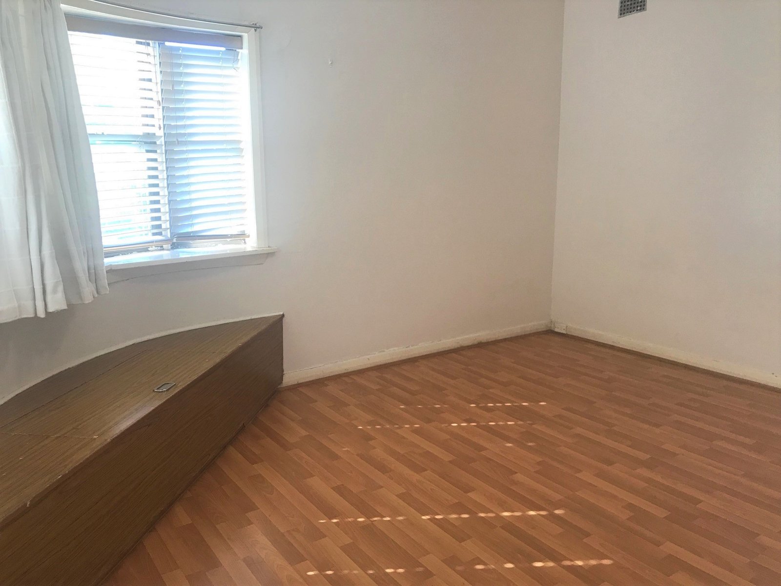 34 Somerset Street HURSTVILLE 4