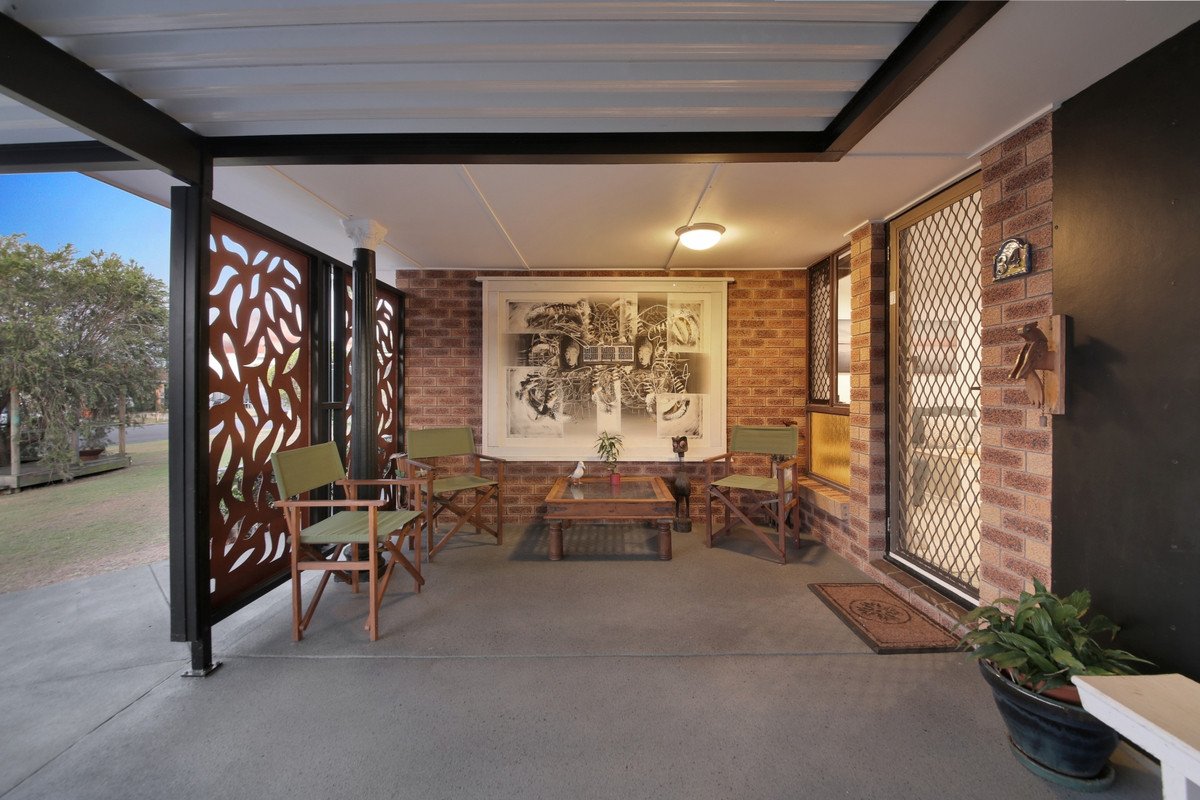 34 Spindle Street Palm Beach 23