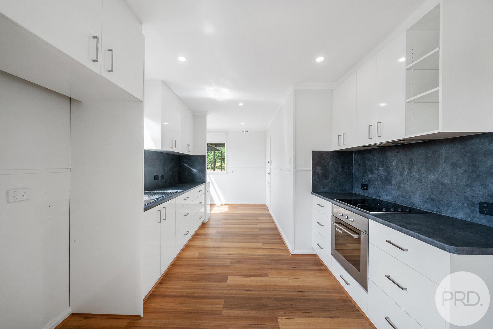 34 Spring Street CLAREMONT 2