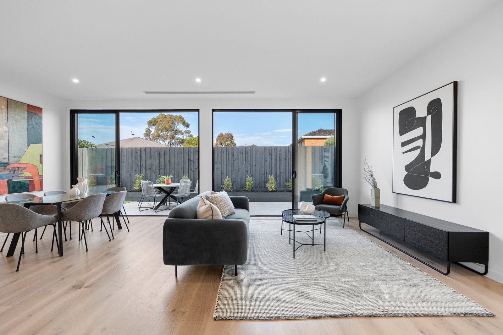 Gallery: 3/4 St Georges Avenue
