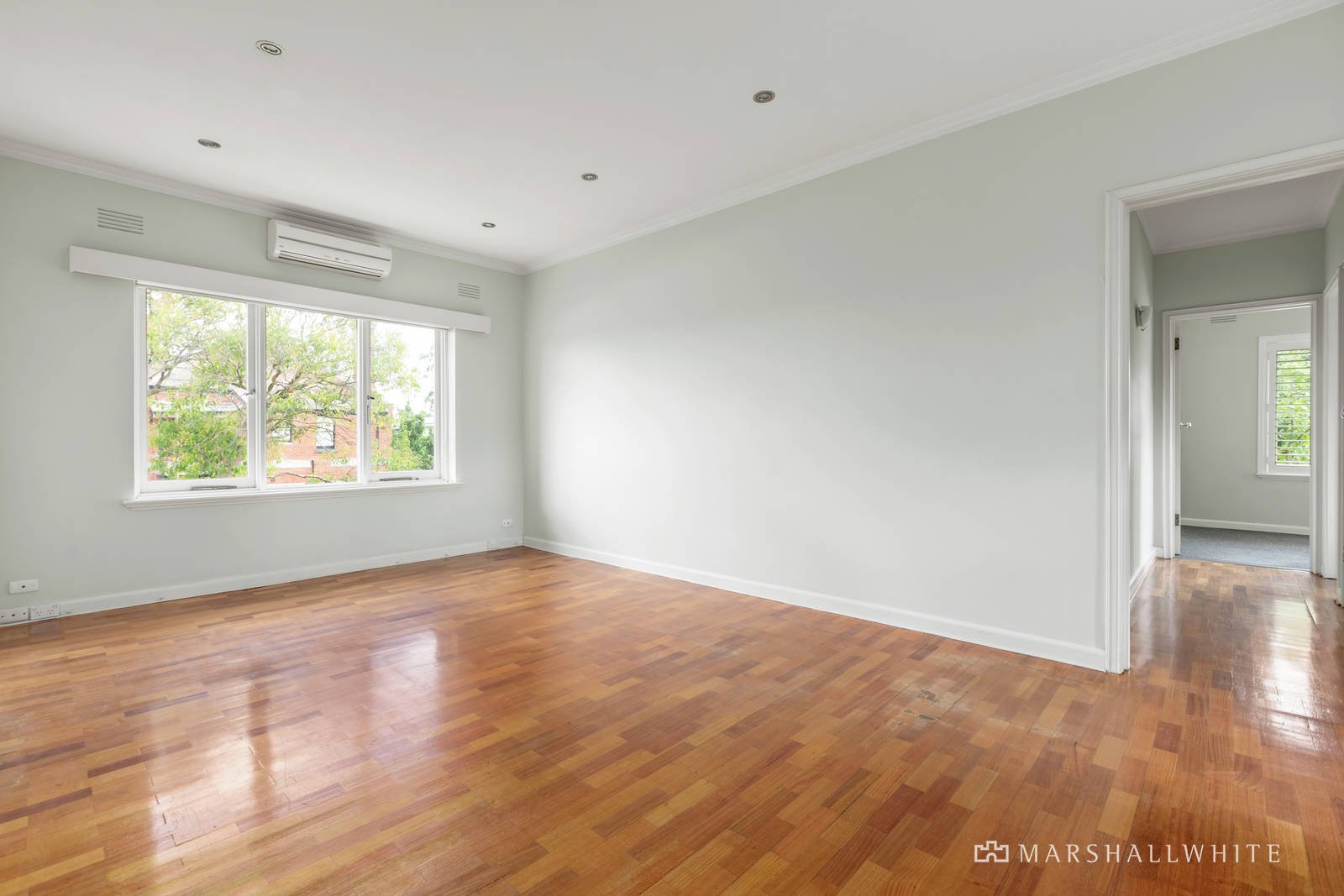 3/4 St Johns Parade, Kew, VIC