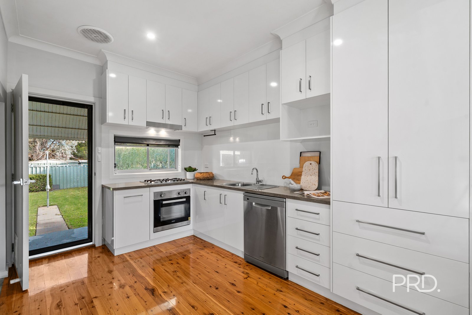 34 Stanley Street KOORINGAL 8
