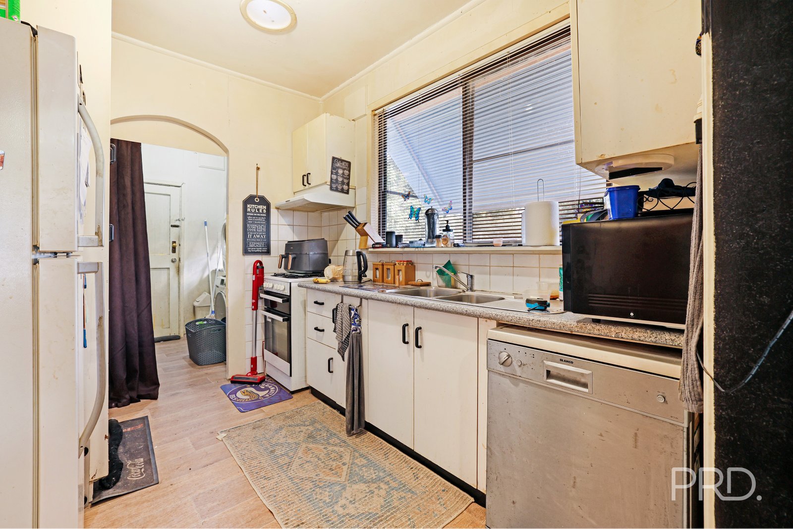 34 Stewart Avenue WEST TAMWORTH 8