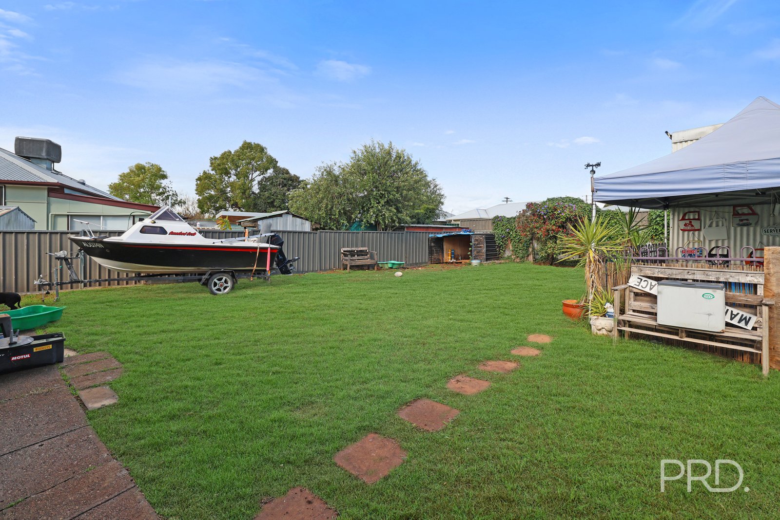 34 Stewart Avenue WEST TAMWORTH 11