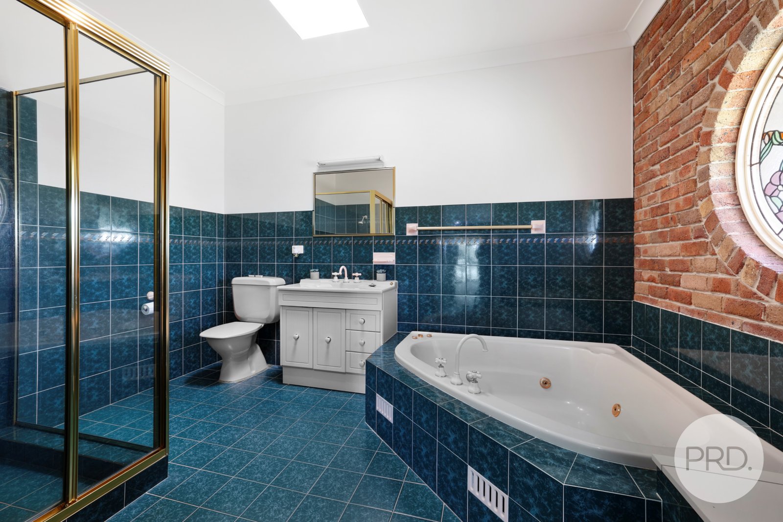 34 Stirling Road TAMWORTH 10