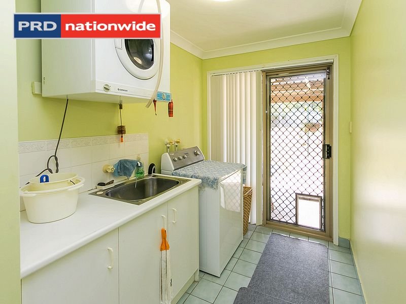 34 Stormy Rise RIVER HEADS 9