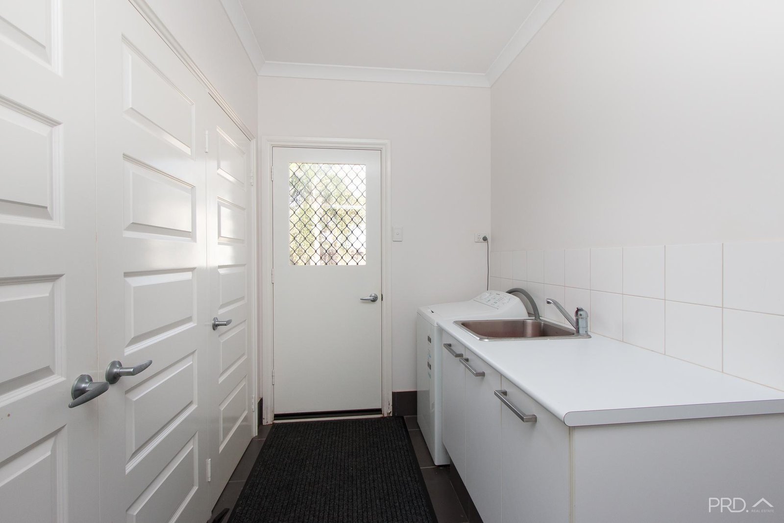 34 Sugar Glider Avenue DJUGUN 9