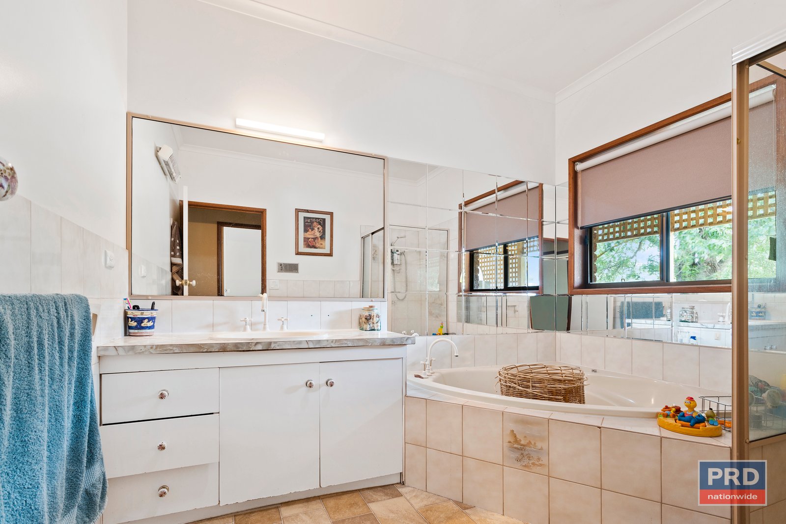 34 Sullivans Road STRATHFIELDSAYE 10