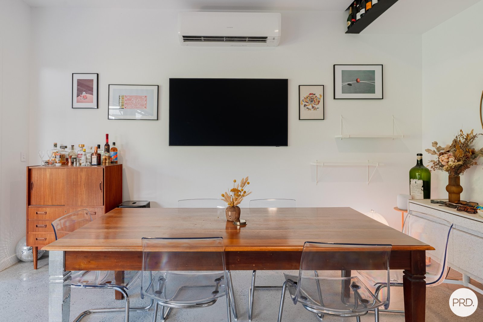 34 Sydney Street LABRADOR 5