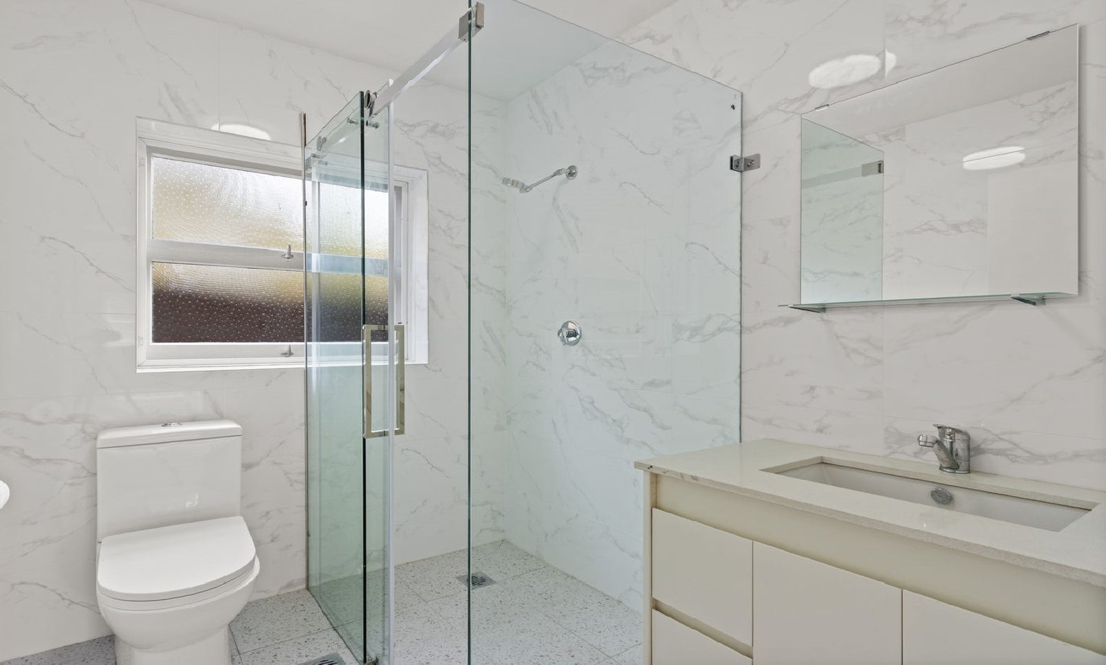 34 The Esplanade SYLVANIA 9