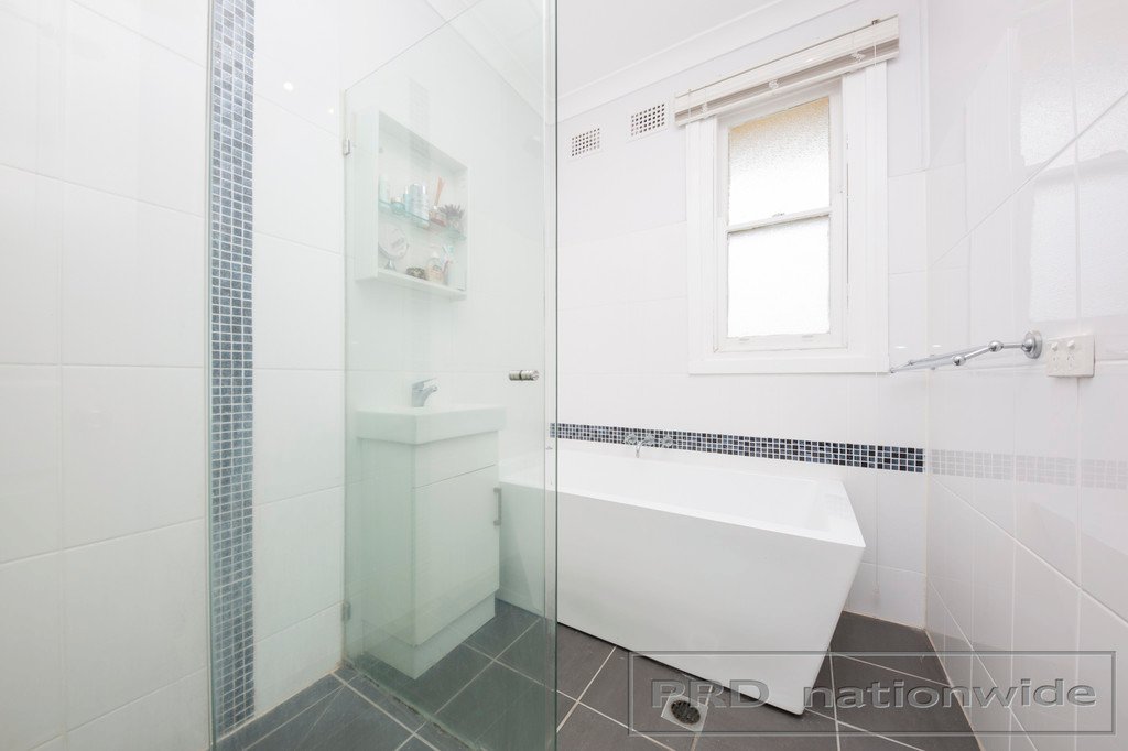 34 Third Ave  RUTHERFORD 8