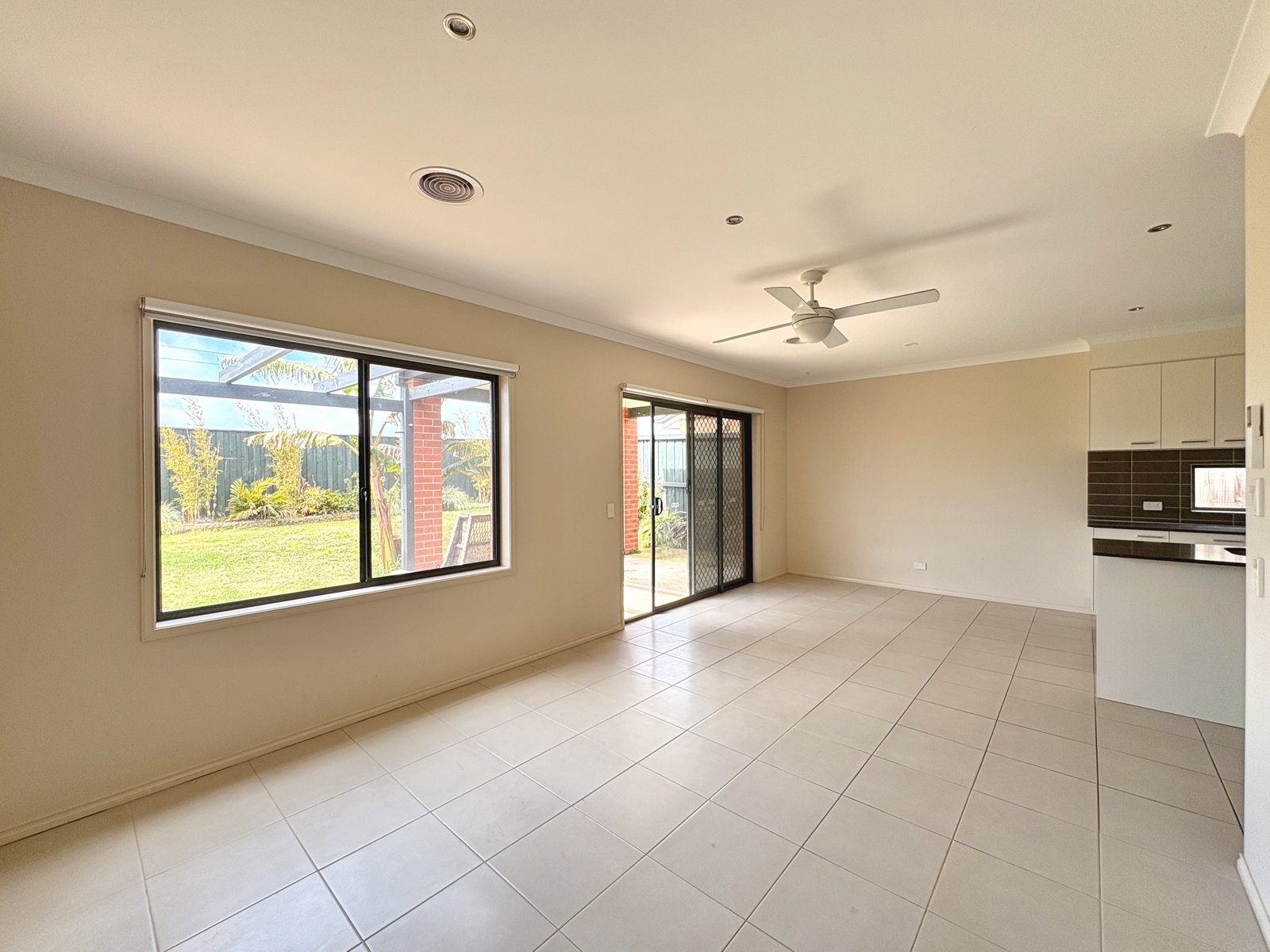 Gallery: 34 Tidal Street