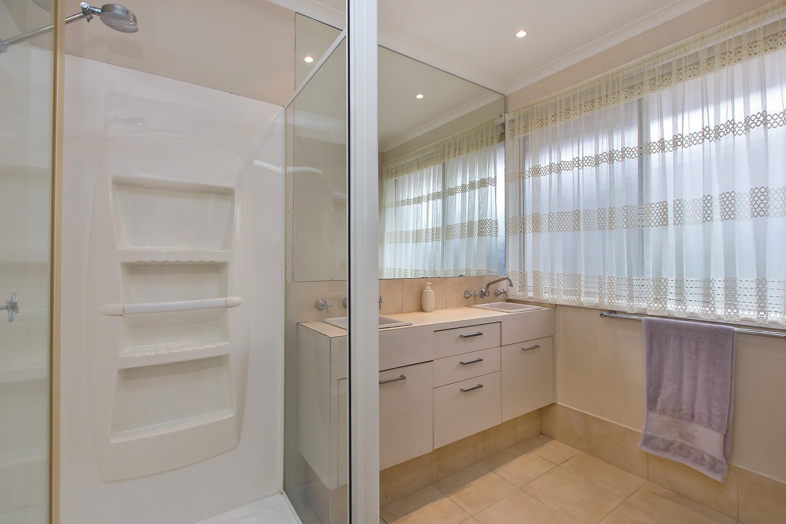 34 Tivey Parade, Balwyn, VIC