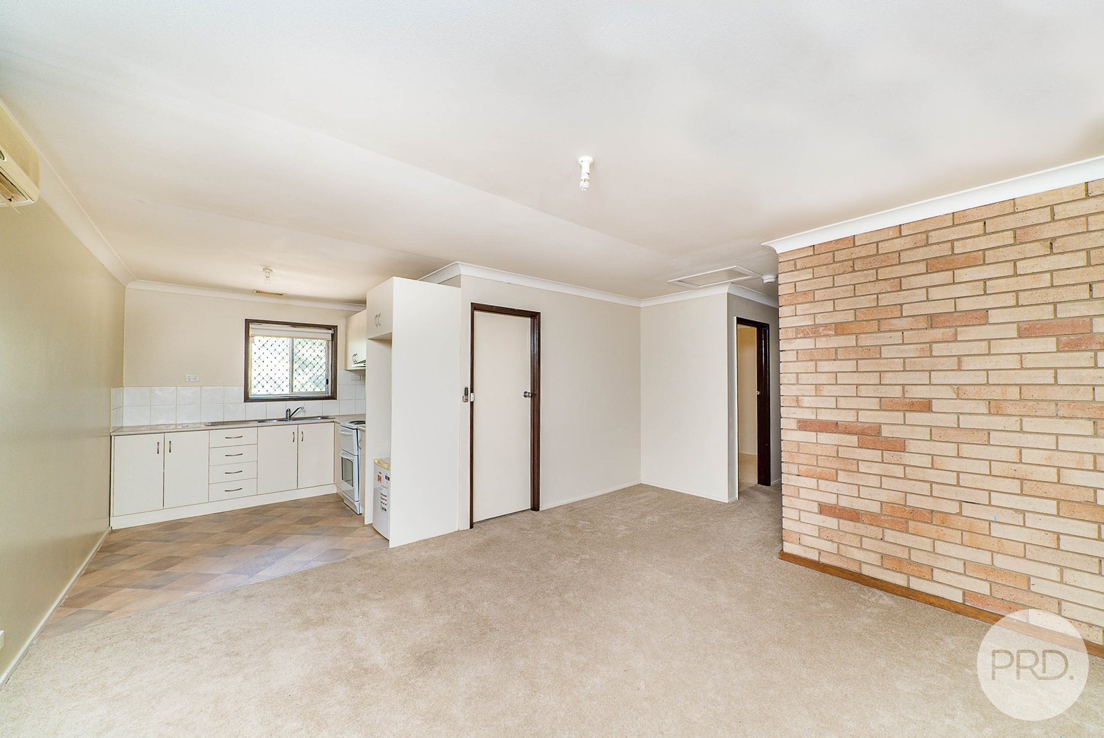 3/4 Veale Street ASHMONT 4