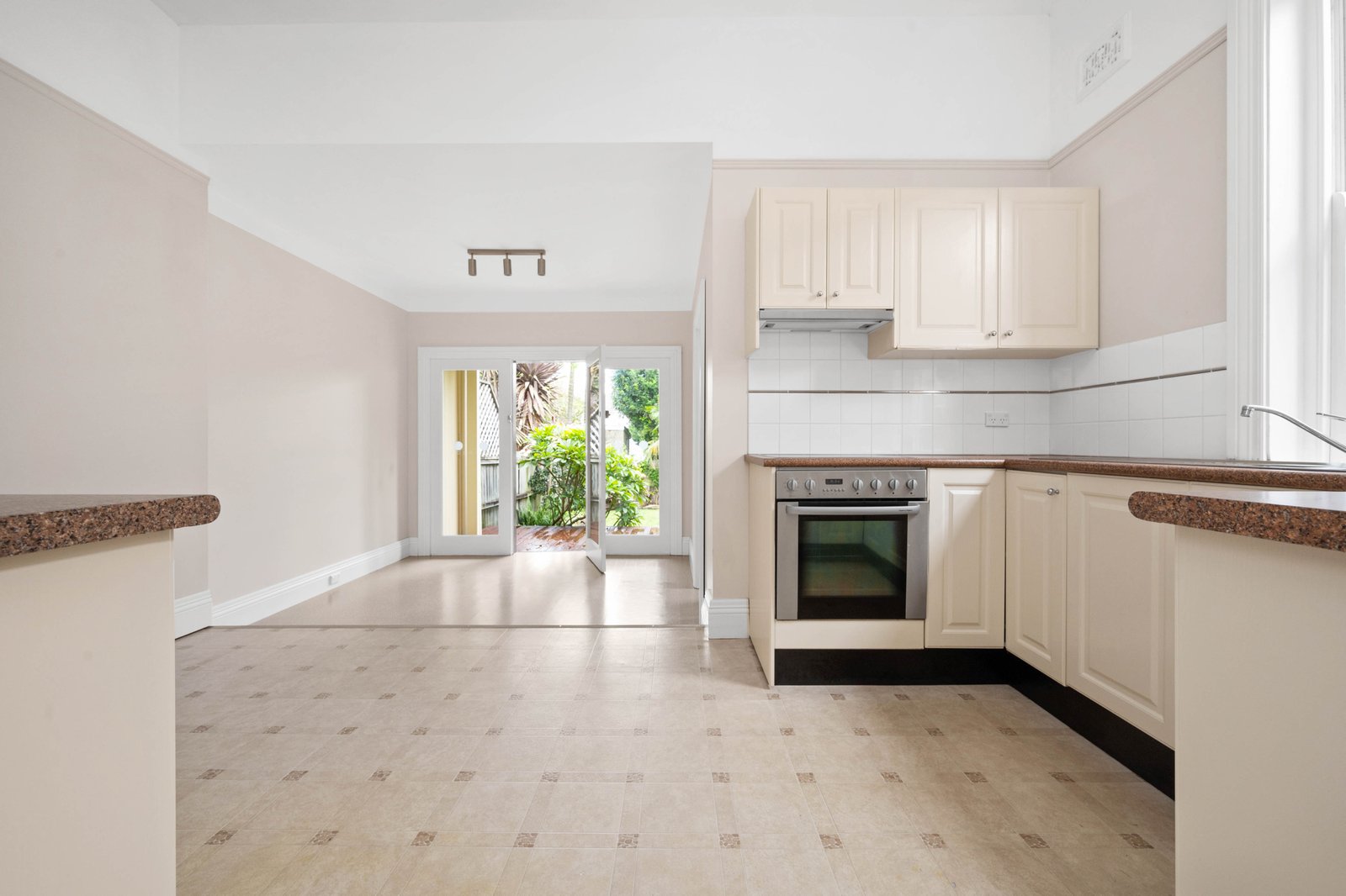 34 Waratah Avenue RANDWICK 3