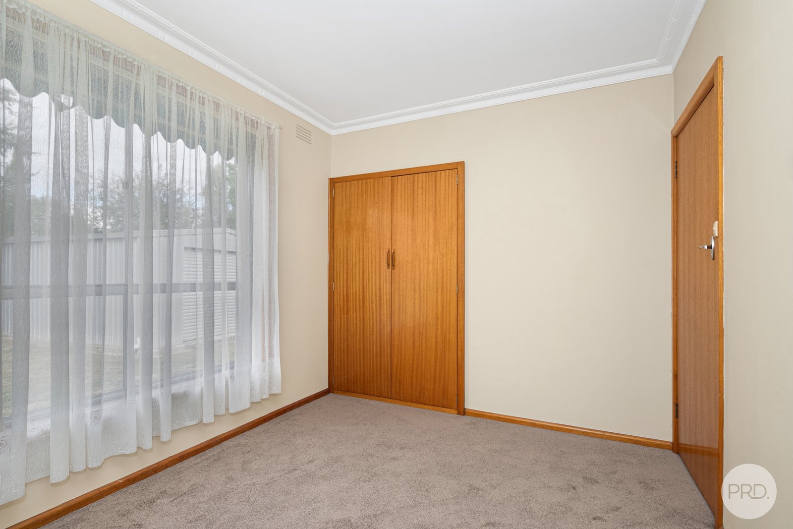 34 Webbcona Parade WENDOUREE 9