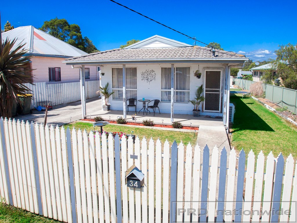 34 Whitburn Street GRETA 1