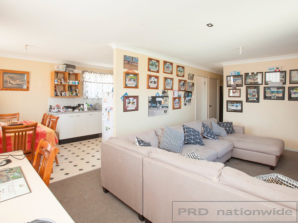 34 Whitburn Street GRETA 3