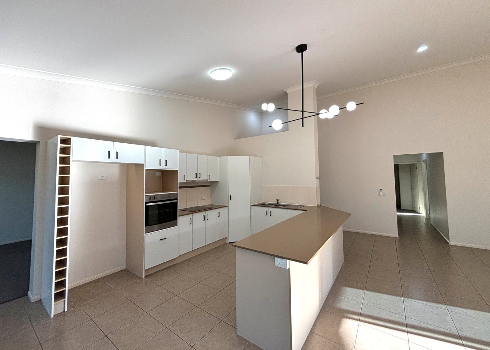 34 Whitehaven Drive BLACKS BEACH 3