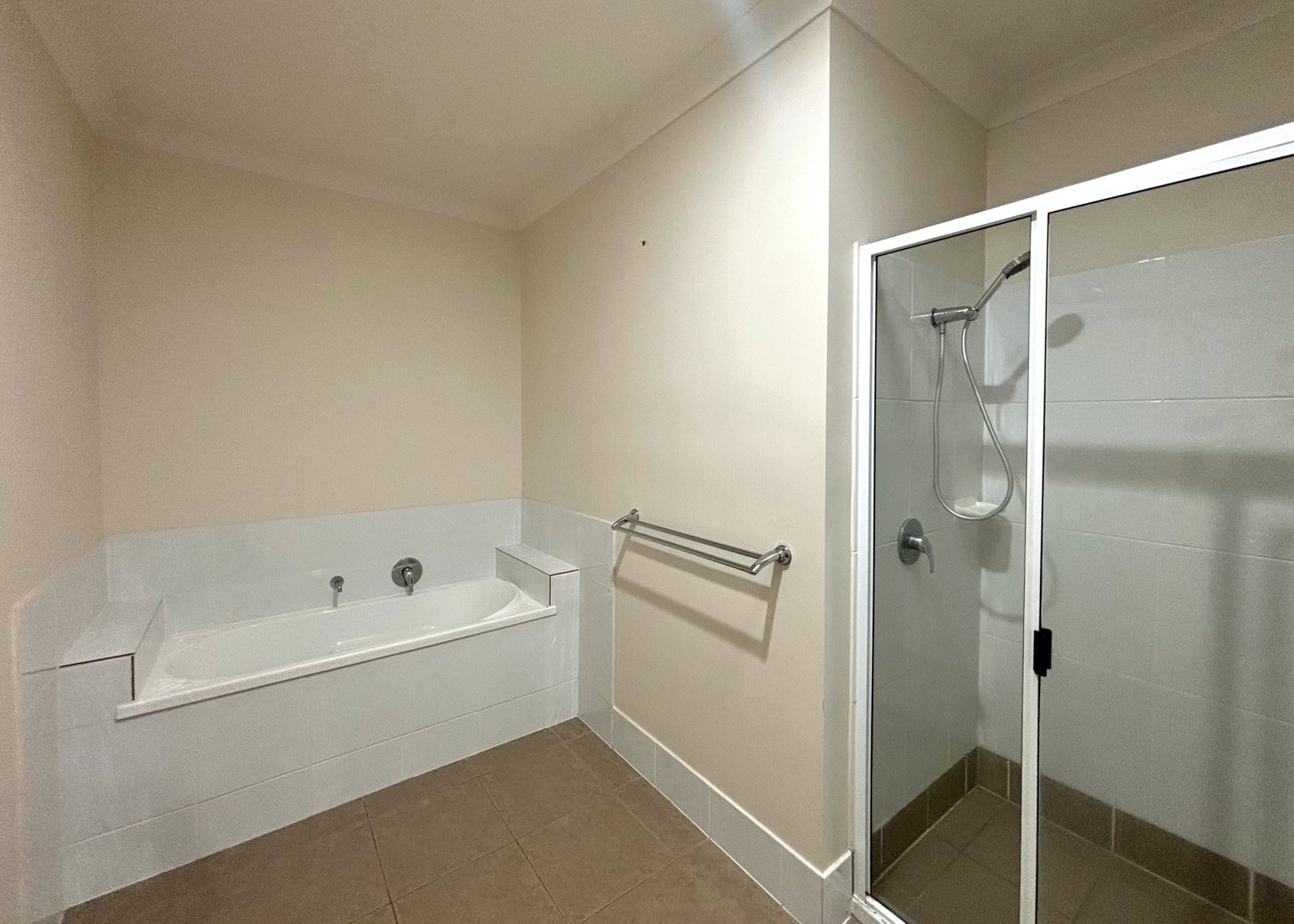 34 Whitehaven Drive BLACKS BEACH 8