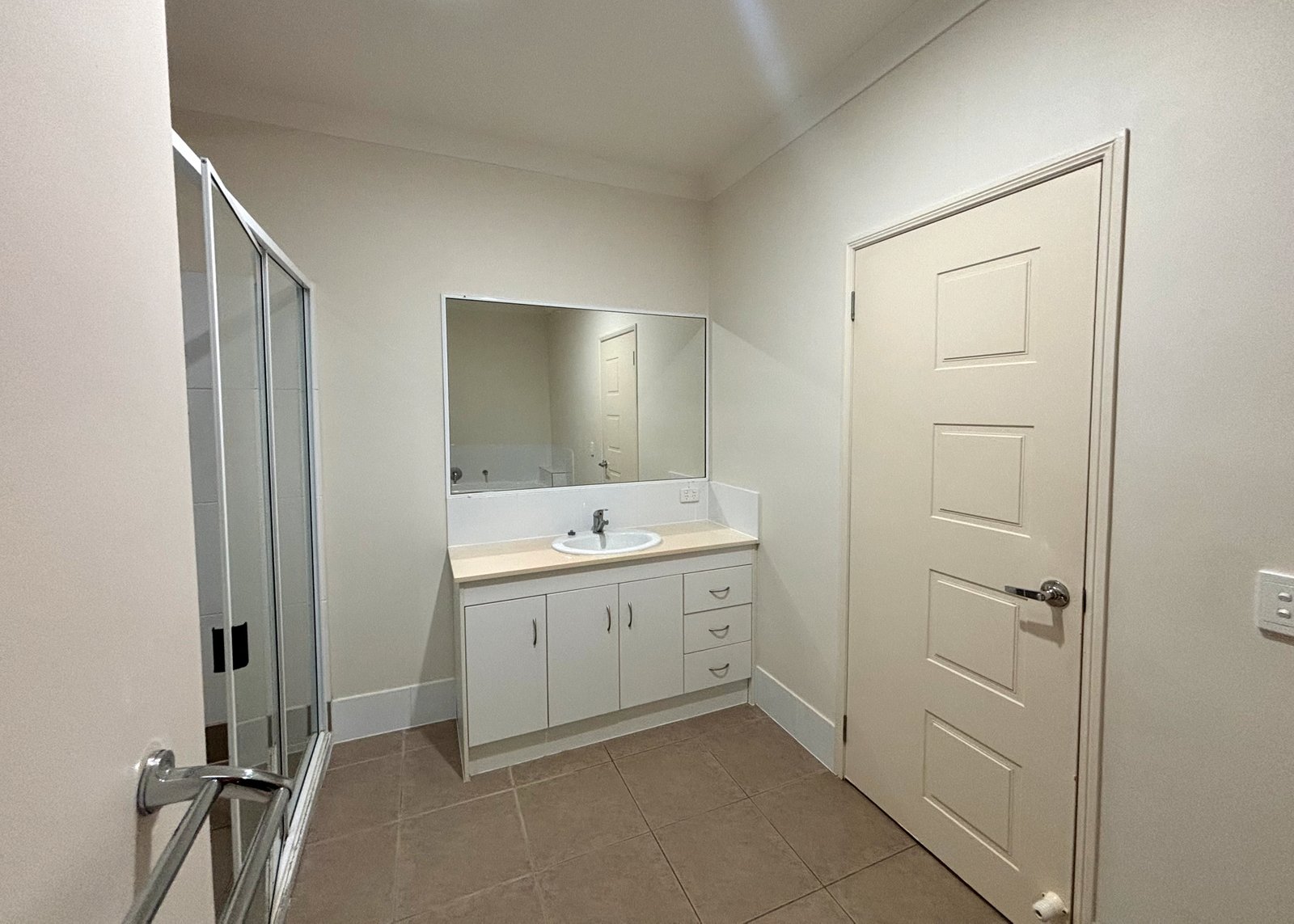 34 Whitehaven Drive BLACKS BEACH 9