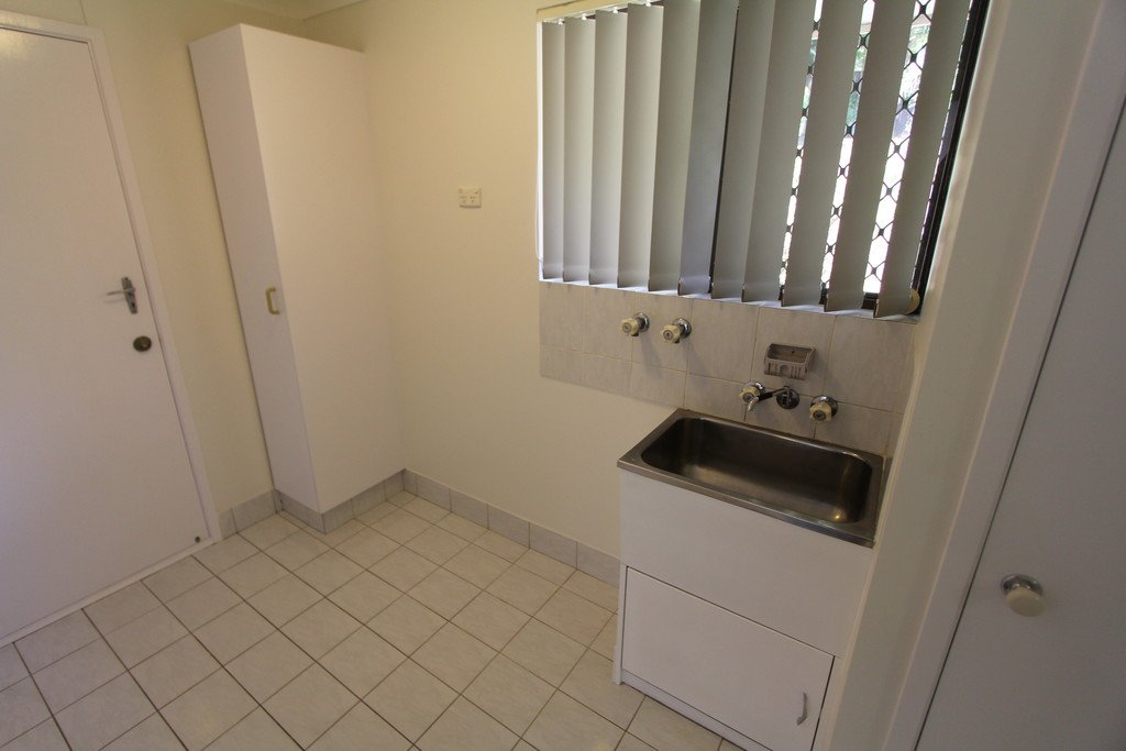 34 Yangoora Crescent ASHMORE 13