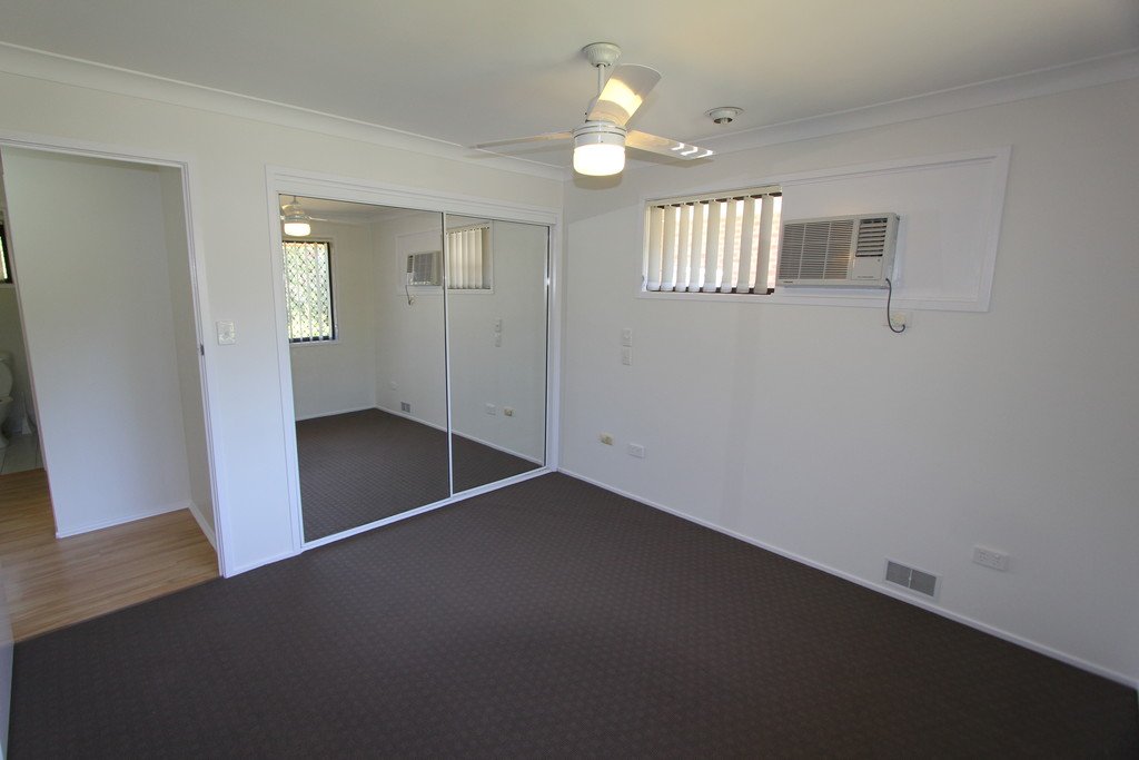 34 Yangoora Crescent ASHMORE 7