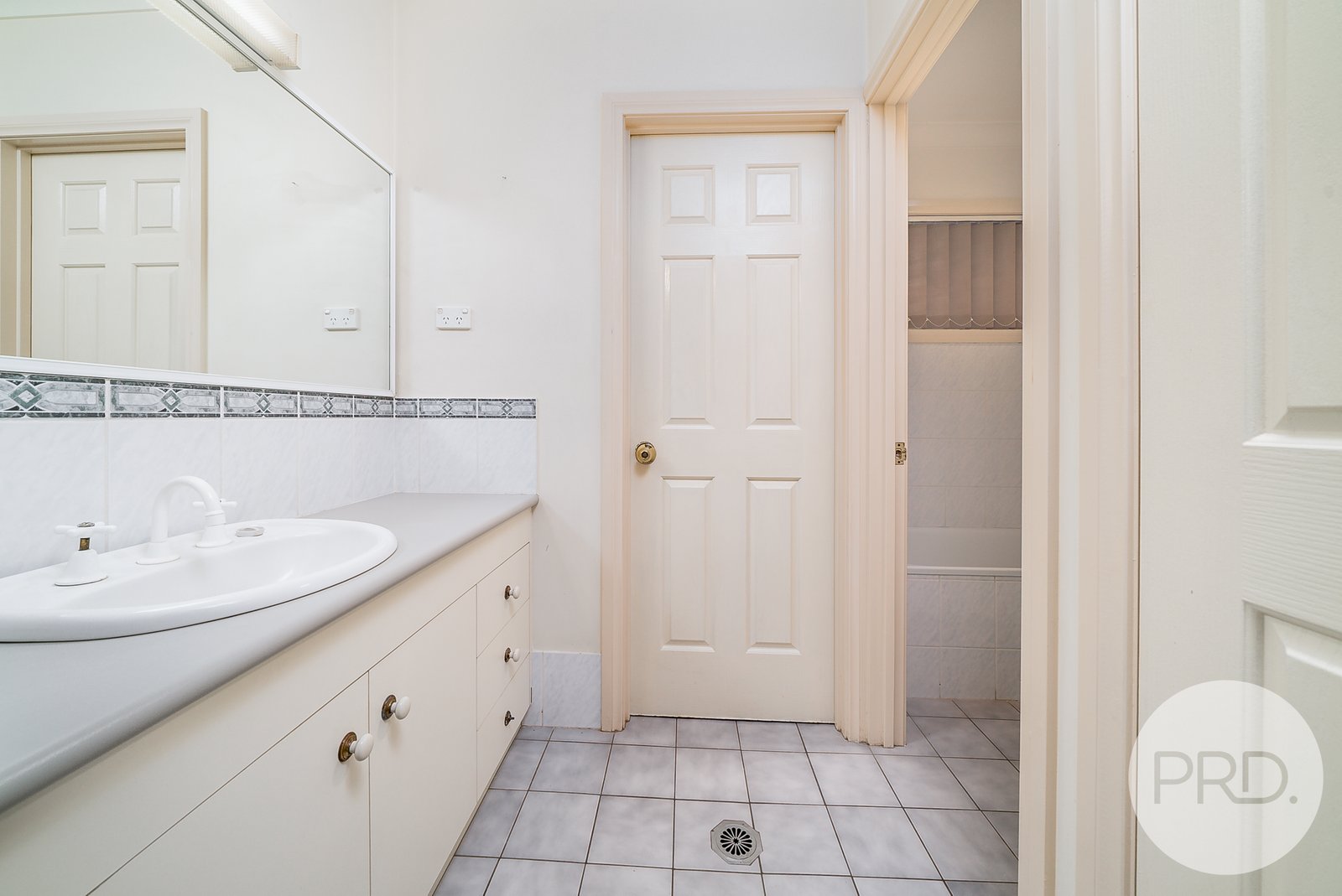 34 Yentoo Drive GLENFIELD PARK 8