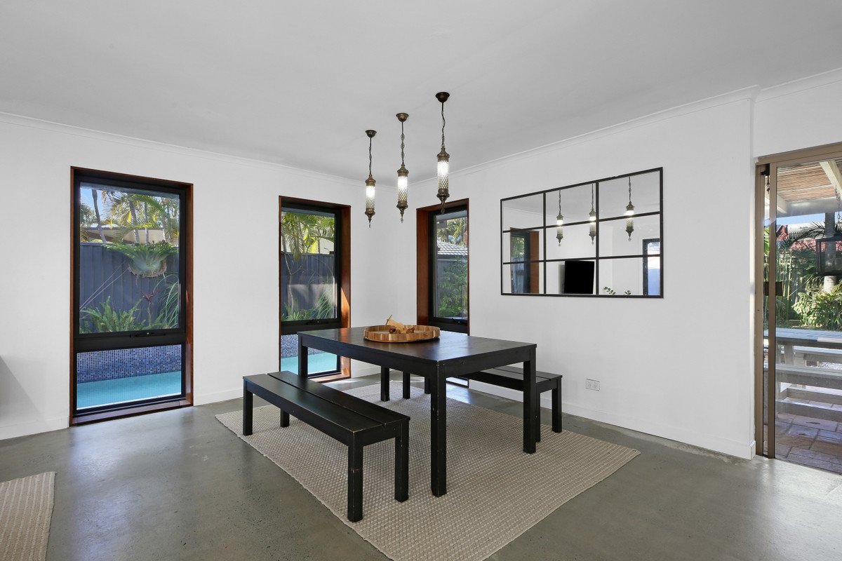 34 Yodelay Street Varsity Lakes 4