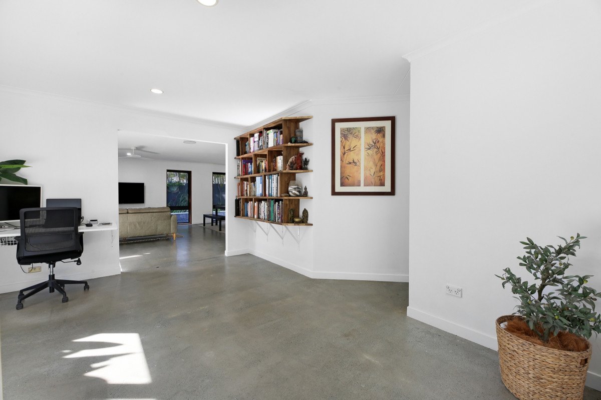 34 Yodelay Street Varsity Lakes 8