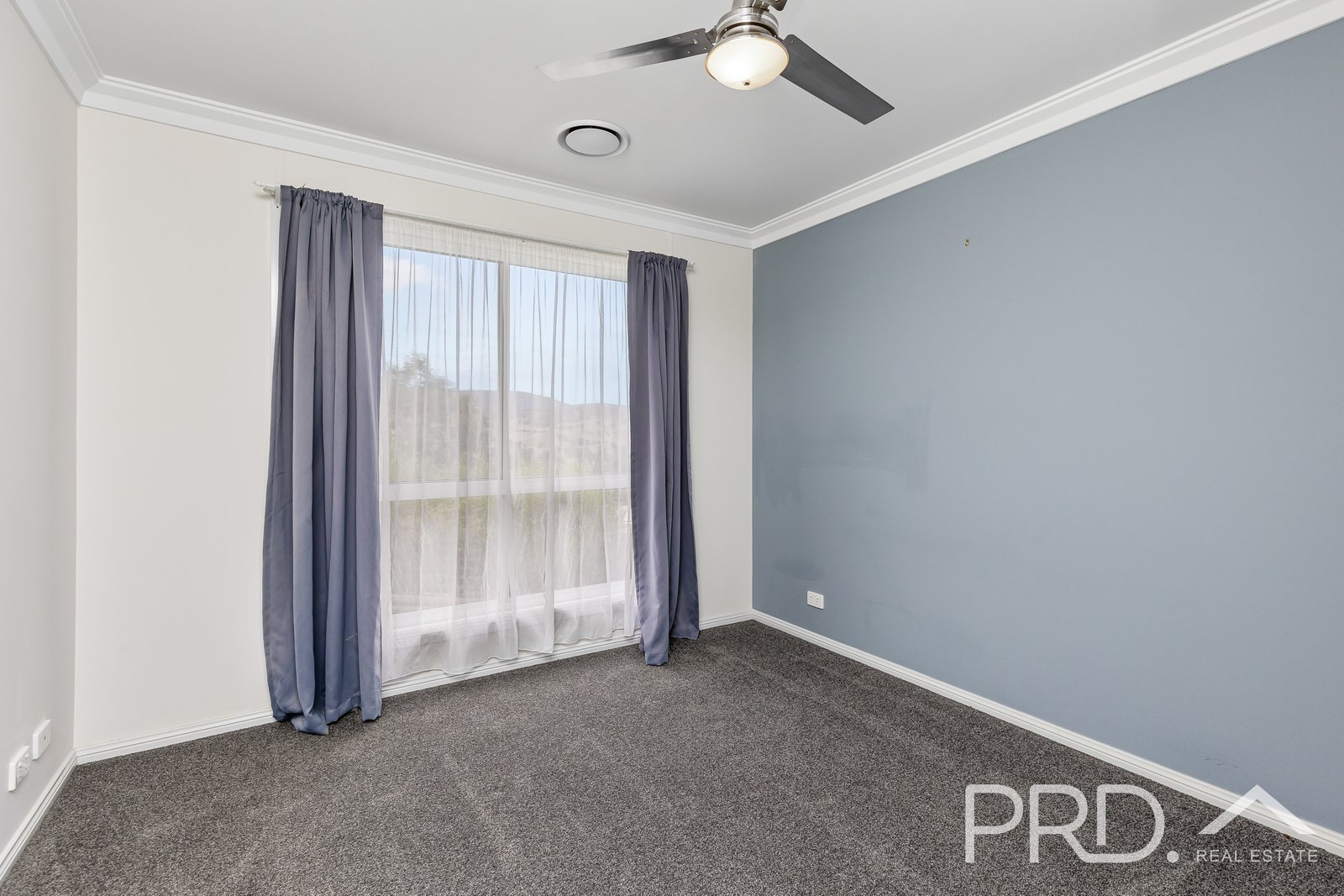 3/40 Dalhunty Street TUMUT 8