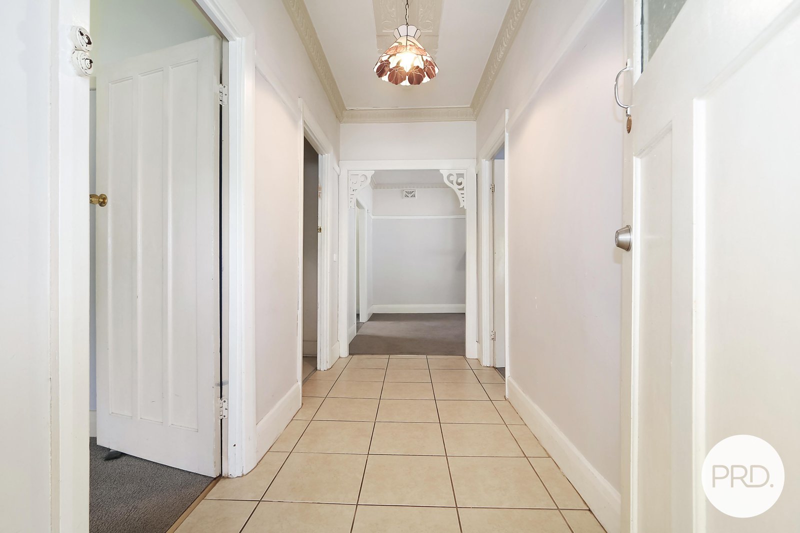 340 Macauley Street SOUTH ALBURY 3