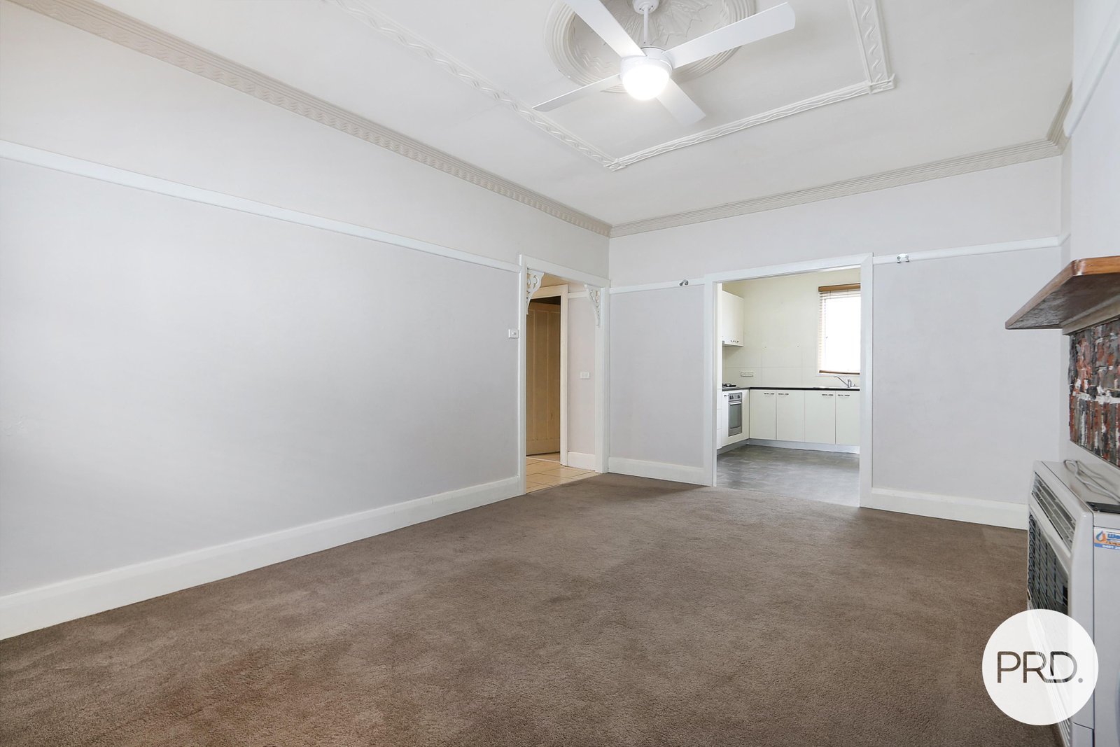 340 Macauley Street SOUTH ALBURY 6