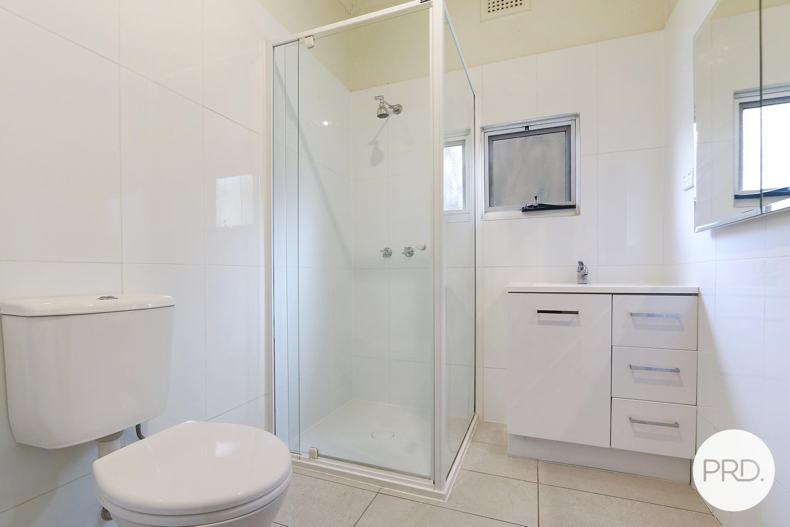 340 Macauley Street SOUTH ALBURY 11