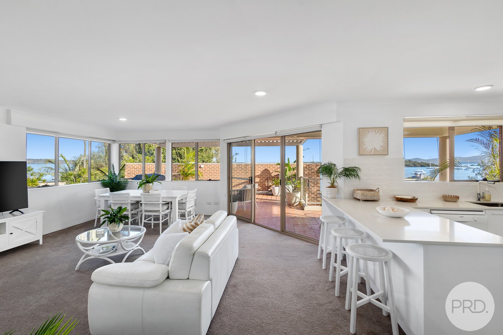 3/40 Sunset Boulevard SOLDIERS POINT 6