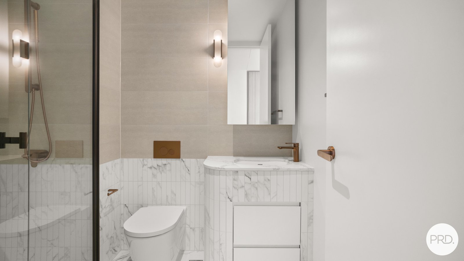 3402/63 La Trobe Street MELBOURNE 10