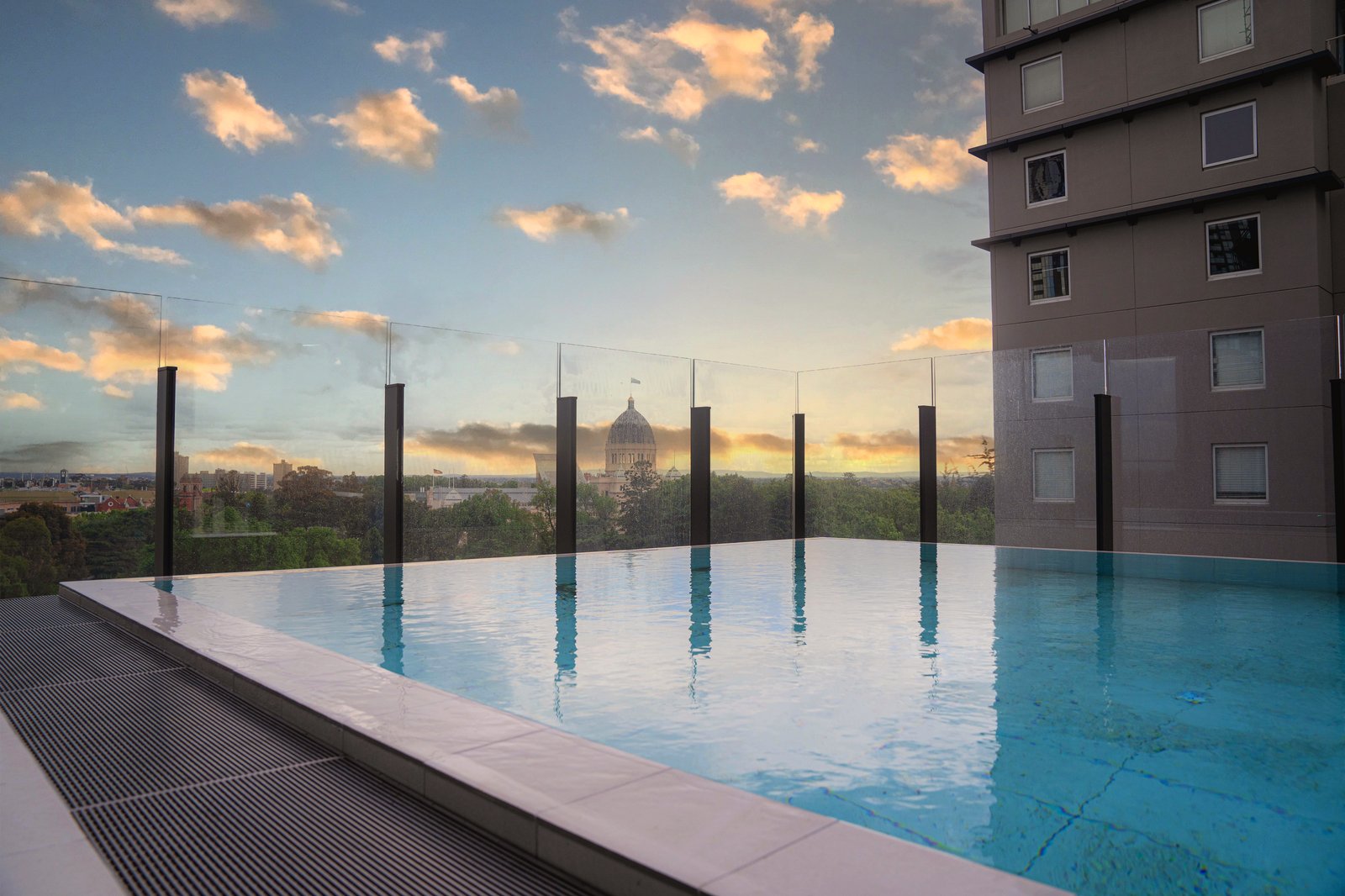 3402/63 La Trobe Street MELBOURNE 23